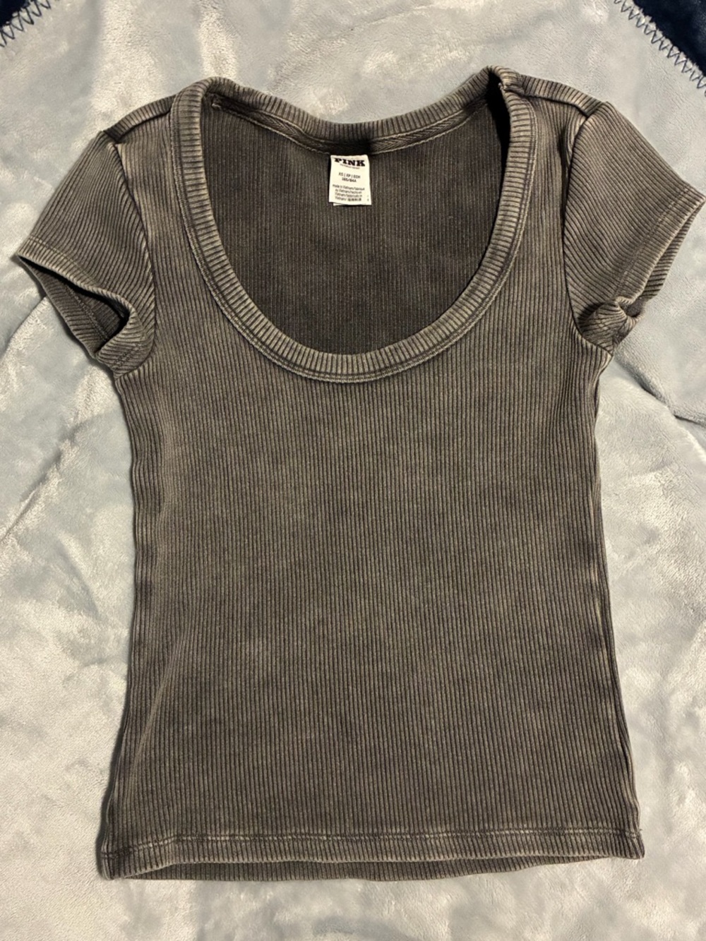 PINK Victoria's Secret Ribbed Scoop Neck Tee - Charcoal Gray